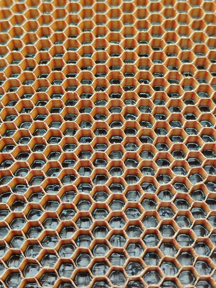 Honeycomb construction